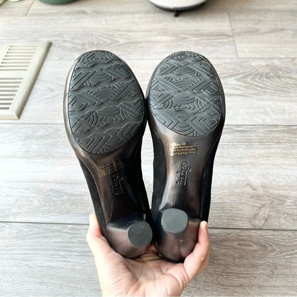 Clarks Indigo Black Suede Leather Heel Ankle Bootie Boots - Picture 9 of 15